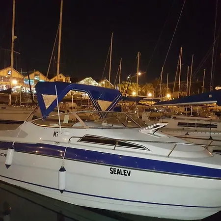 Sealev-boat For Sleeping Botel Lisboa