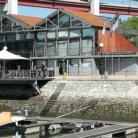 Sealev-boat For Sleeping Botel Lisboa